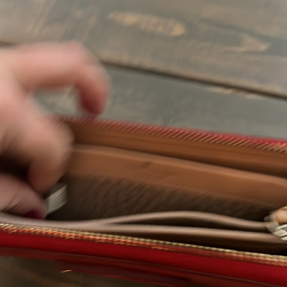 Kate Spade Wallet - Picture 5 of 9